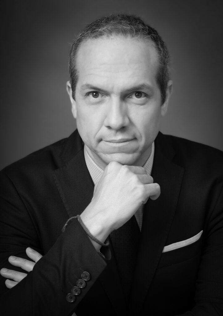 Ivo Saona Tamayo